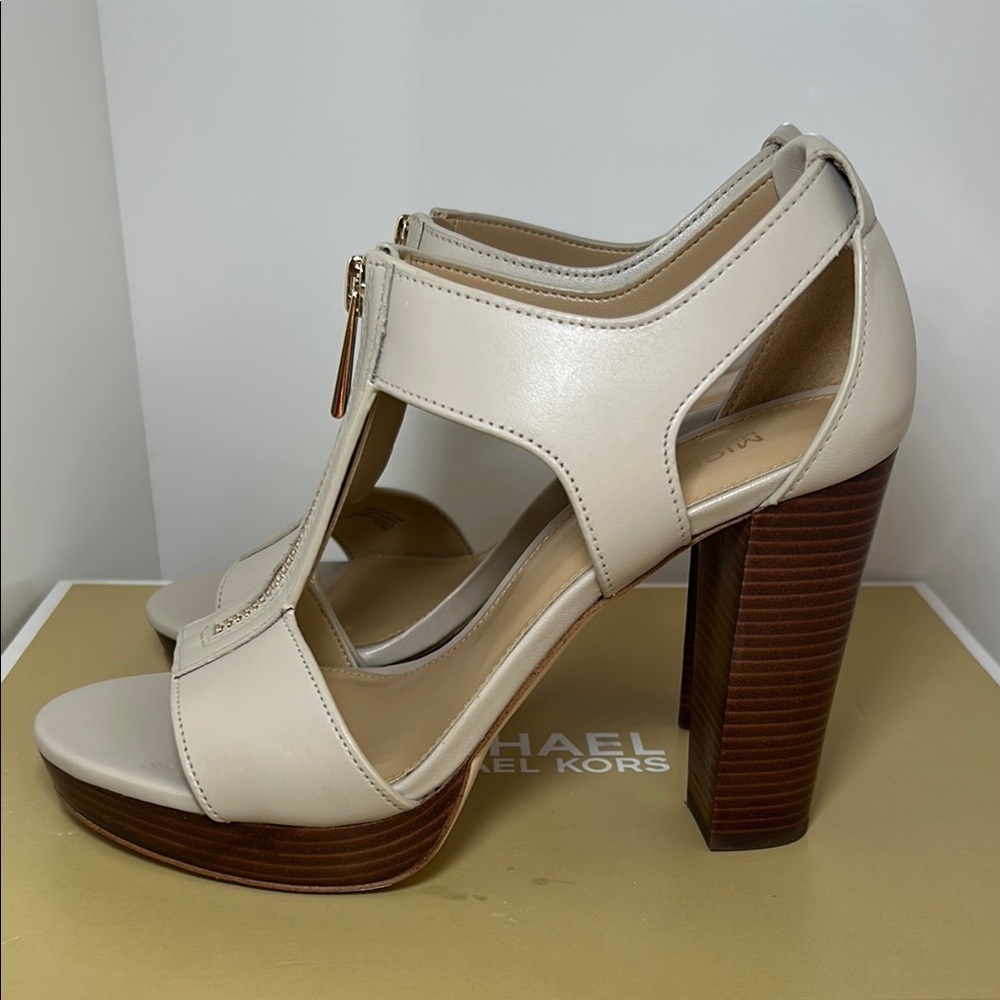 Michael Kors Women’s Cream & Brown High Heel Shoes, Size 6, Excellent New Con. - Picture 7 of 8